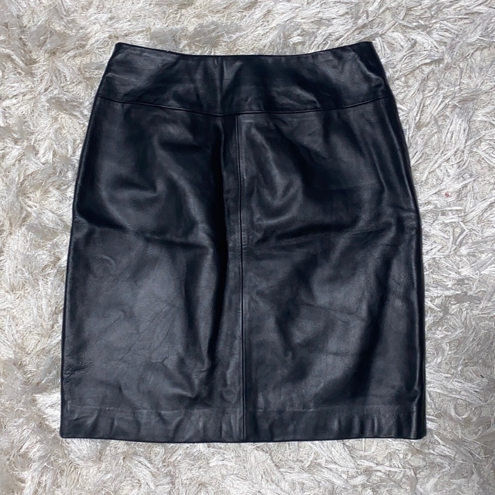 Valerie Stevens Petite Leather Pencil skirt